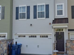 137 Mercer Ct, Fairless Hills, PA 19030