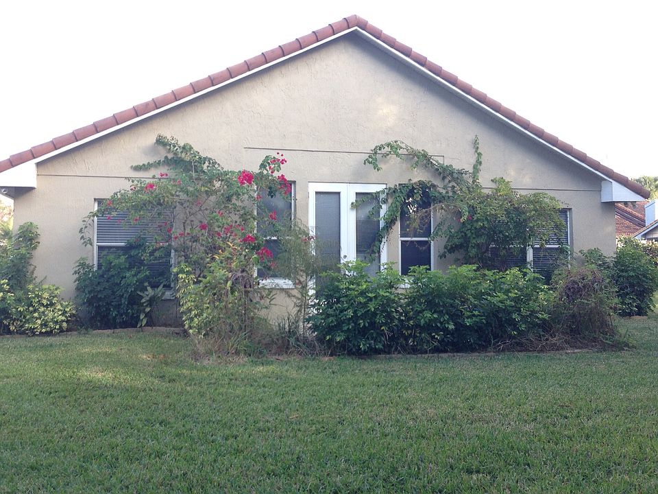 1st image of 4003 Golfside Dr