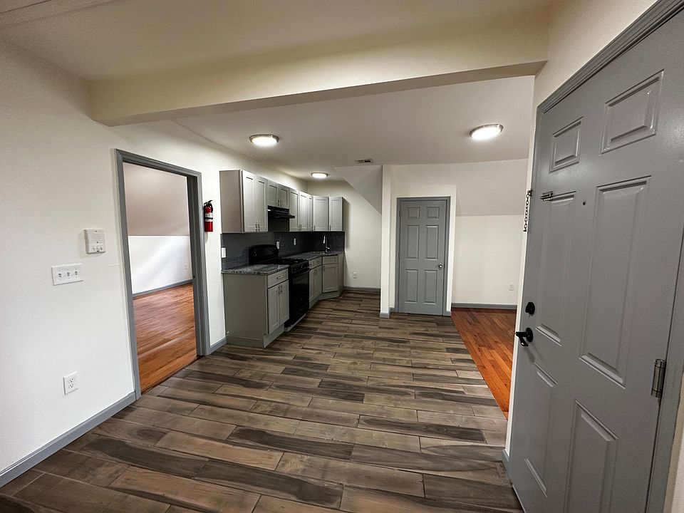 1st image of 394 Irvine Turner Blvd APT 3