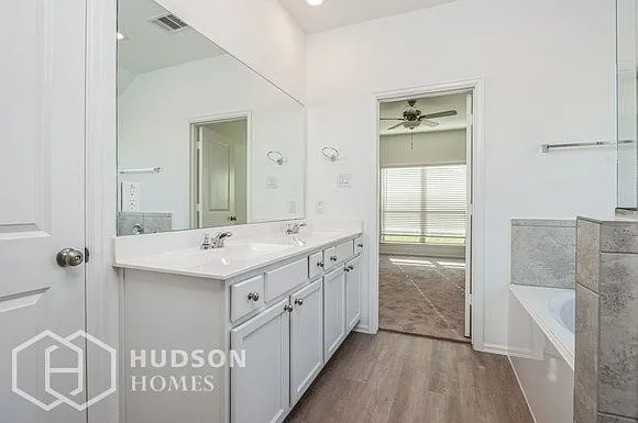215 Temple Memorial Dr — Photo 11