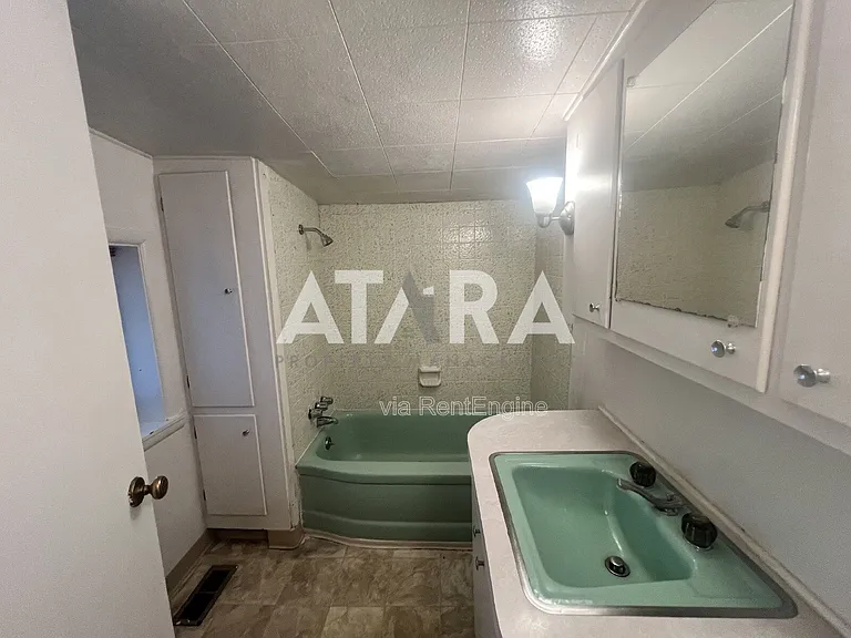 624 E 7th Ave — Photo 13