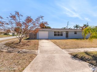 250 Harbour Dr E, Indian Harbour Beach, FL 32937