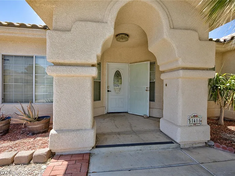 5141 Eldora Ave — Photo 4