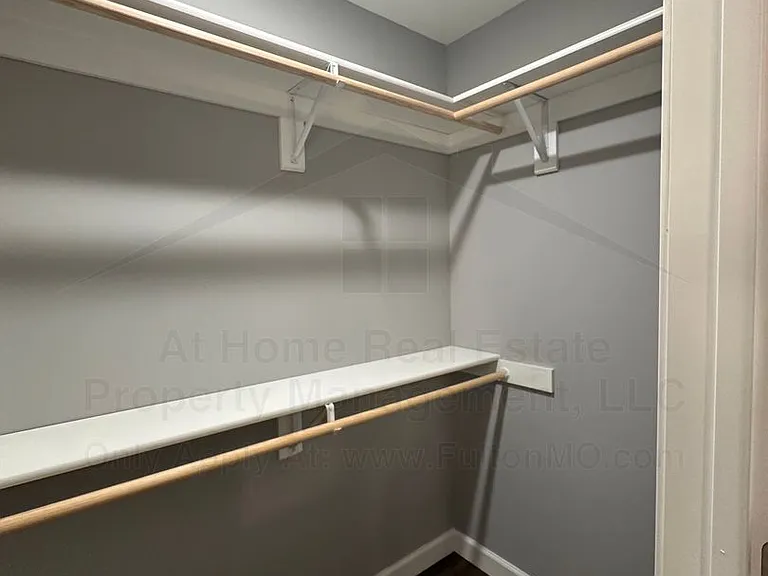 2620 N Bluff St #203 — Photo 24