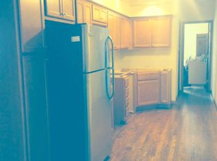 3750 N Janssen Ave, Chicago, IL 60613