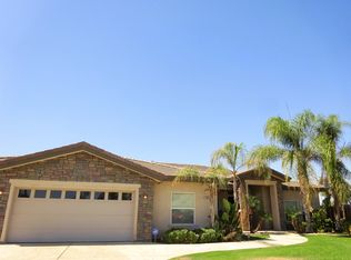 12815 Oahu Ln, Bakersfield, CA 93312