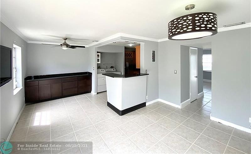 1st image of 1820 SW 81st Ter #2-21