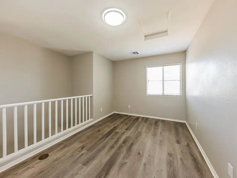 14180 W Country Gables Dr — Photo 9