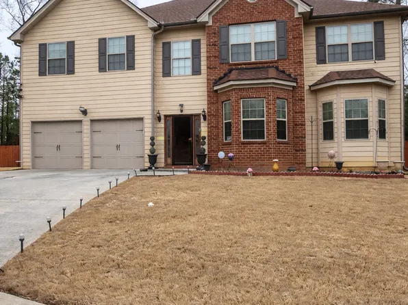 4881 Price St, Forest Park, GA 30297
