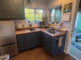 5426 W 82nd St, Los Angeles, CA 90045