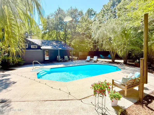 1001 Hunting Ridge Road, Wilmington, NC 28412