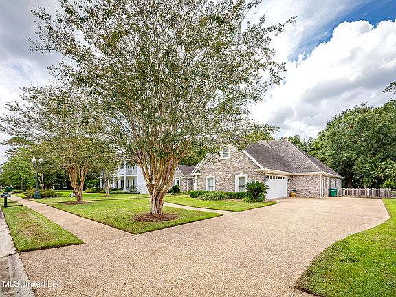 3rd image of 3609 Perryman Rd