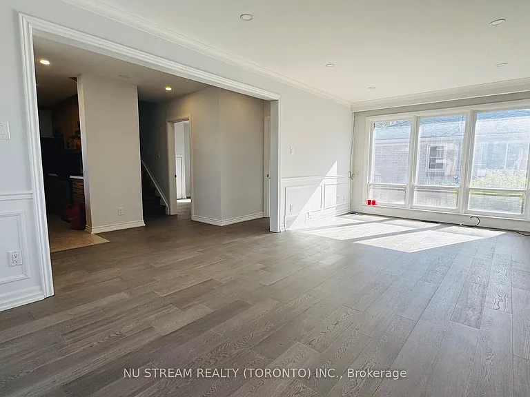 261 Essex Ave — Photo 6