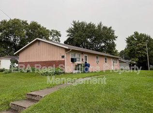 102 Eaton St, Delaware, OH 43015