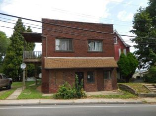 1518 Chartiers Ave, Mc Kees Rocks, PA 15136