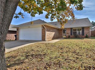 12280 SW 12th St, Yukon, OK 73099