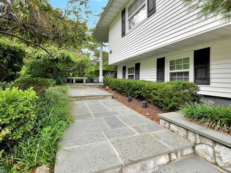 1st image of 61 Edgewood Ave
