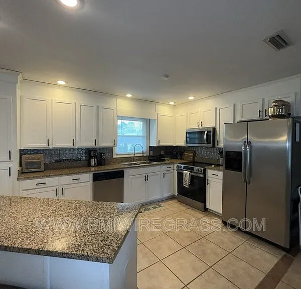 202 Pondella Dr — Photo 5