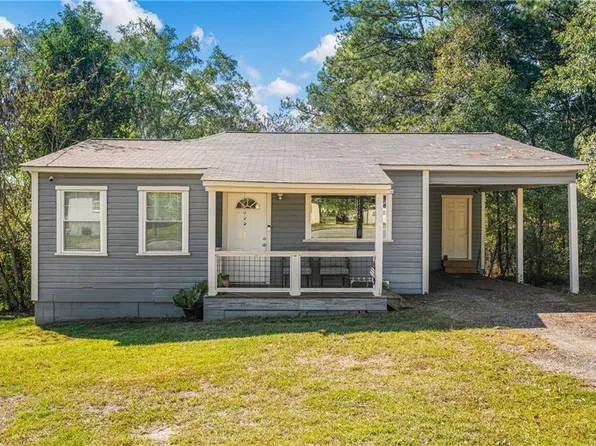 107 17th Ave N, Phenix City, AL 36869