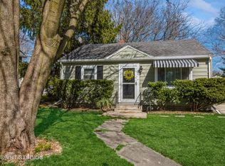908 N 12th St, Dekalb, IL 60115