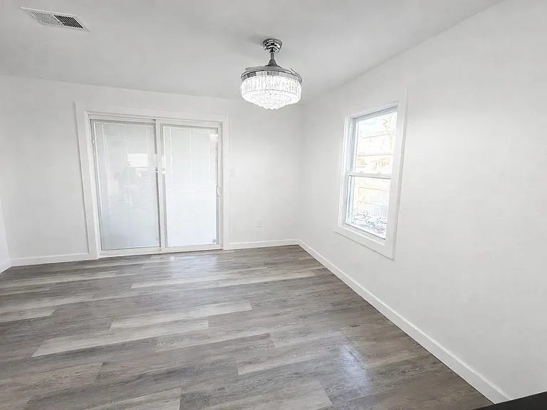 106 Reed St — Photo 6