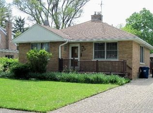 624 Forest Rd, La Grange Park, IL 60526