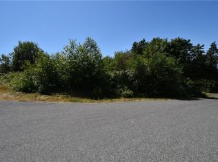 1111 Oertel Dr, Blaine, WA 98230