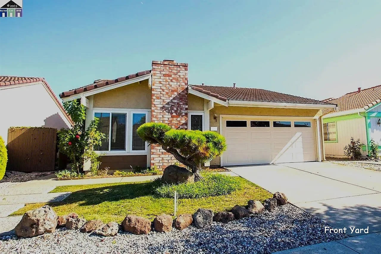 3 bed, 1600 sqft, $4,500 — Photo 1