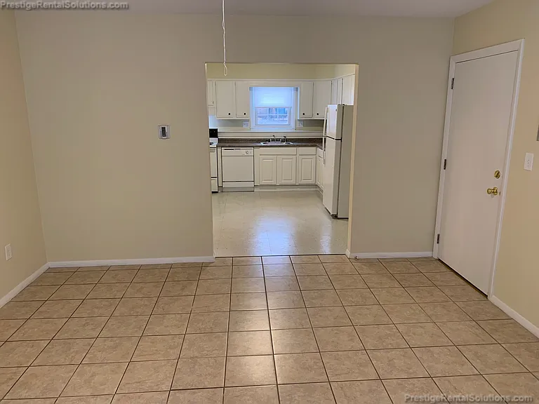 64 Lorchris St #14 — Photo 3
