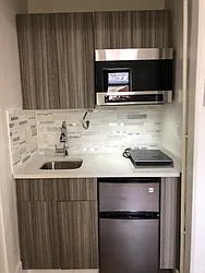 Rented by R New York