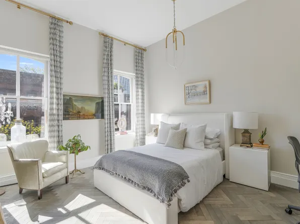 457 West 22nd Street image 21 of 45