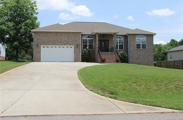 1st image of 199 Kendra Dr