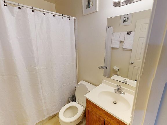 5th image of 734 Park Rd NW APT B1
