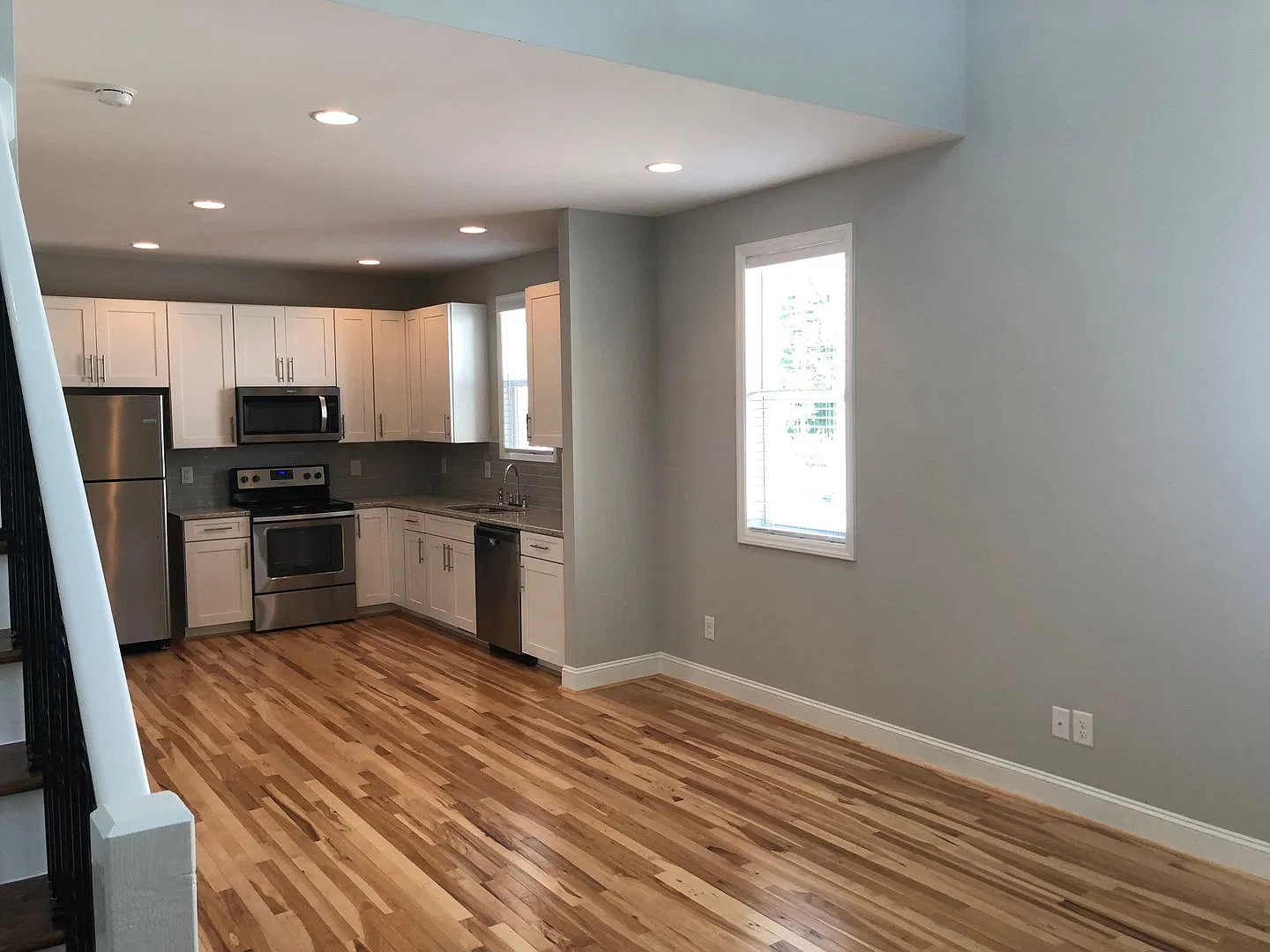 206-208 Greene Street — Photo 2