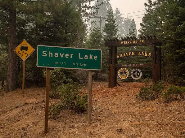 42036 Tollhouse Rd, Shaver Lake, CA 93664