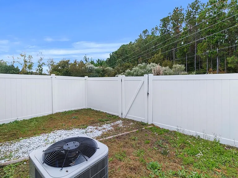 131 Glen Cannon Dr — Photo 25