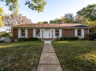 364 Binkley Dr, Nashville, TN 37211