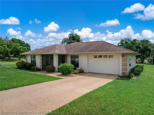 2 Indigo Dr, Lake Placid, FL 33852