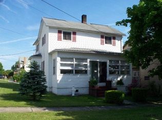 312 7th St, Windber, PA 15963