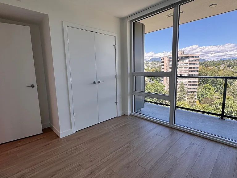 2135 Springer Ave #16XX — Photo 4