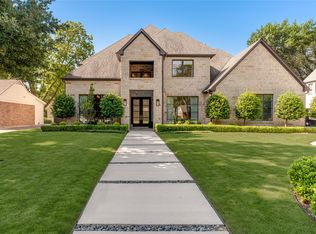 5860 Elderwood Dr, Dallas, TX 75230