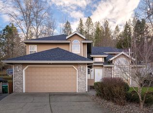 1988 Kelly Way, Grants Pass, OR 97527