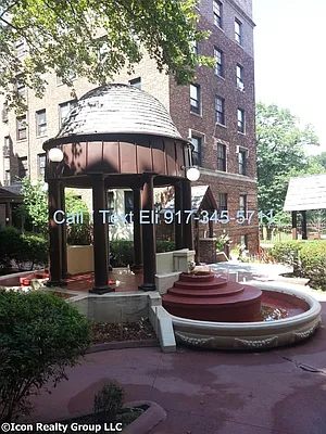 Rented by Uptown Flats LLC | media 7