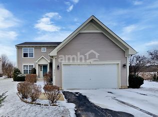 380 Quarry Ln, Algonquin, IL 60102