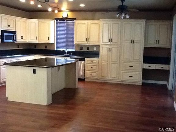 4th image of 22471 Country Crest Dr