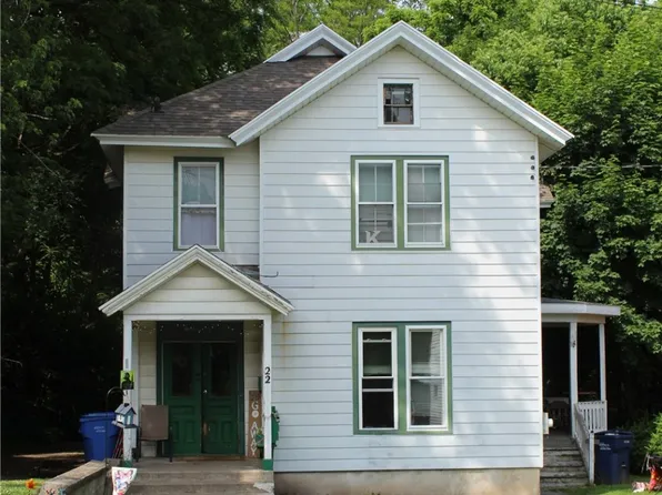 22 Queen St, Lyons, NY 14489