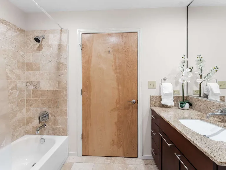 1600 Barton Springs Rd #5301 — Photo 25