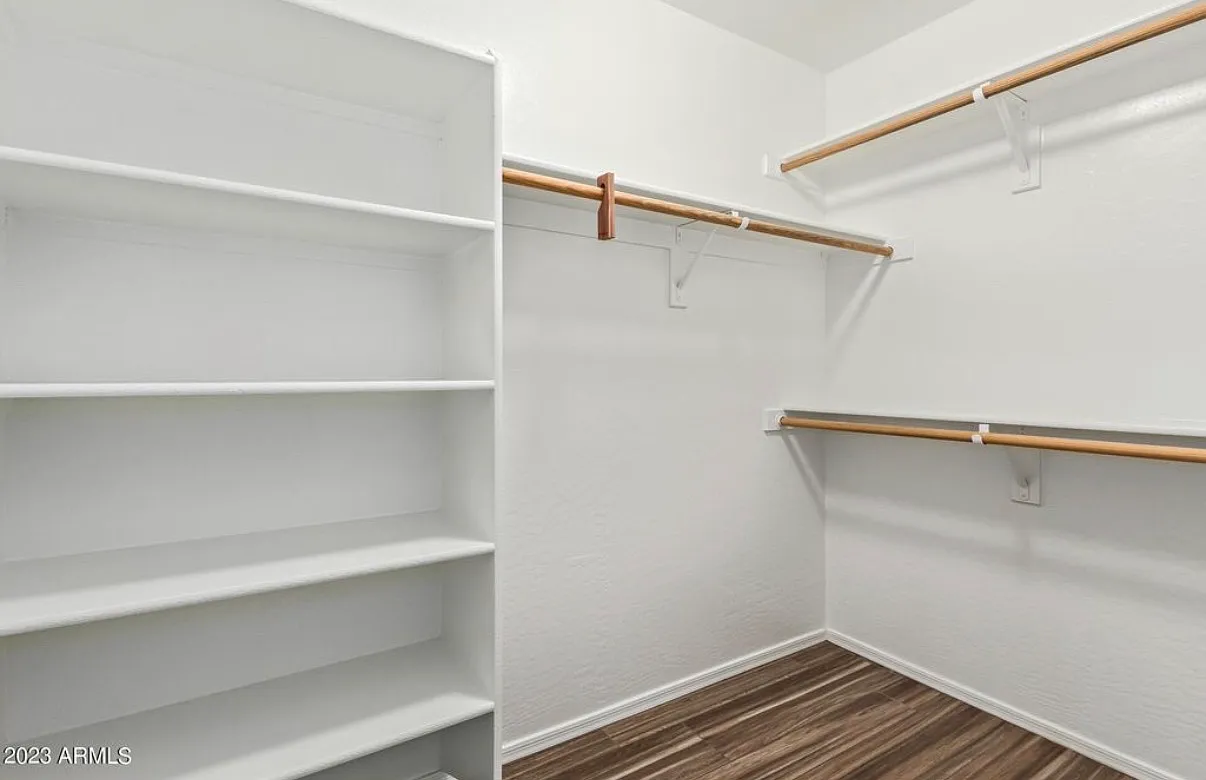 4 bed, 1749 sqft, $3,000 — Photo 3