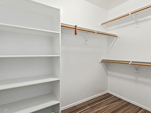 3rd image of 3534 E Crescent Way