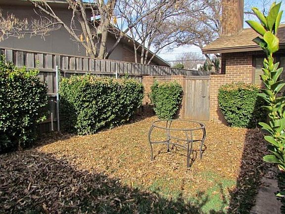 2nd image of 3204 43rd St